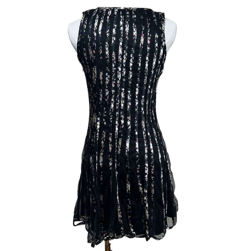 QED London Mini Dress Womens S Black‎ Floral Mesh Panelled Sleeveless Fit Flare - Picture 4 of 11